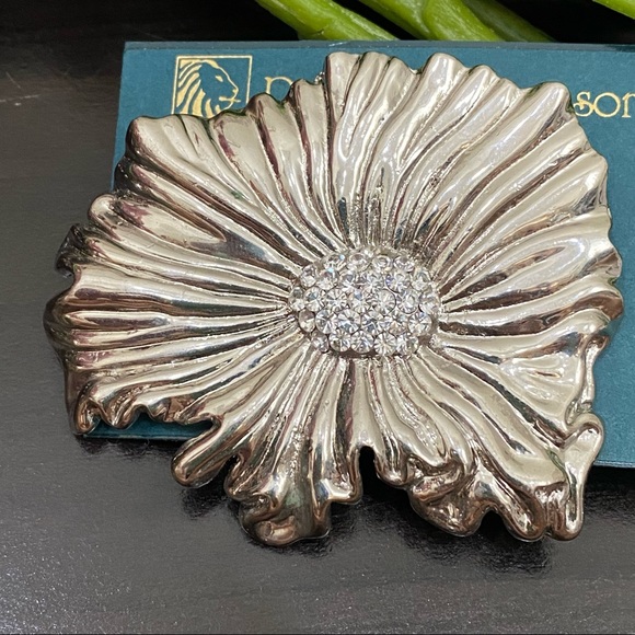 Vintage Regency Accessories Silver-tone Large Poppy Flower CZ Stone Brooch - Picture 2 of 11